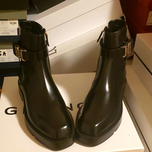 Givenchy boot - Picture 5 of 11